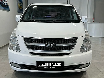 Hyundai Grand Starex, 2015г, полный привод, автомат