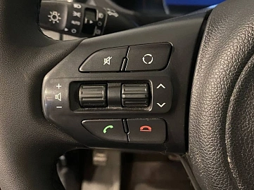 Kia Sorento, 2015г, передний привод, автомат