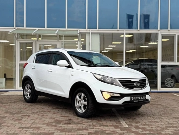 Kia Sportage, 2012г, передний привод, механика