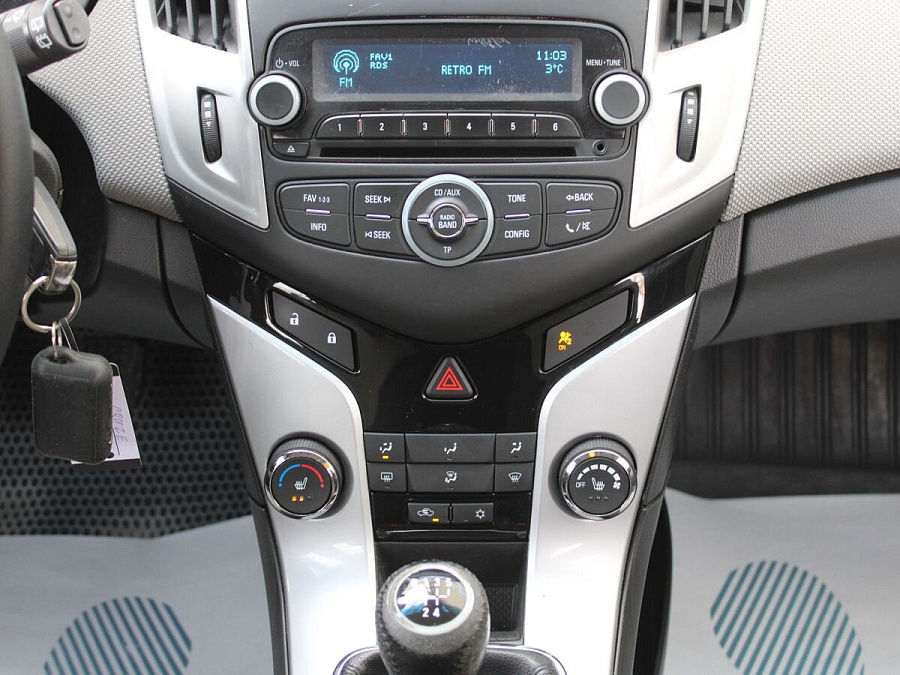 Chevrolet Cruze, 2014г., передний привод, механика