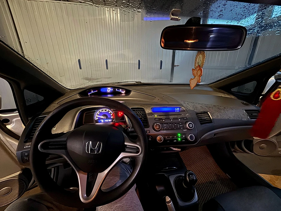 Honda Civic, 2008г., передний привод, механика
