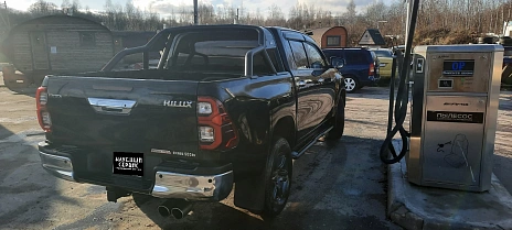 Toyota Hilux, 2021г, полный привод, автомат