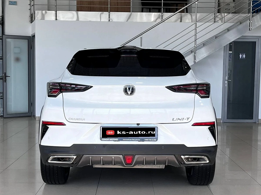 Changan UNI-T, 2023г., передний привод, робот