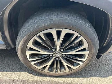 Toyota Yaris Cross, 2022г, полный привод, вариатор