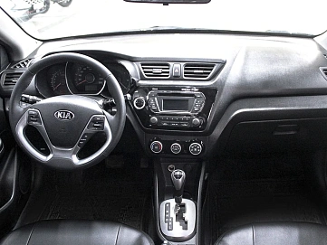Kia Rio, 2015г, передний привод, автомат