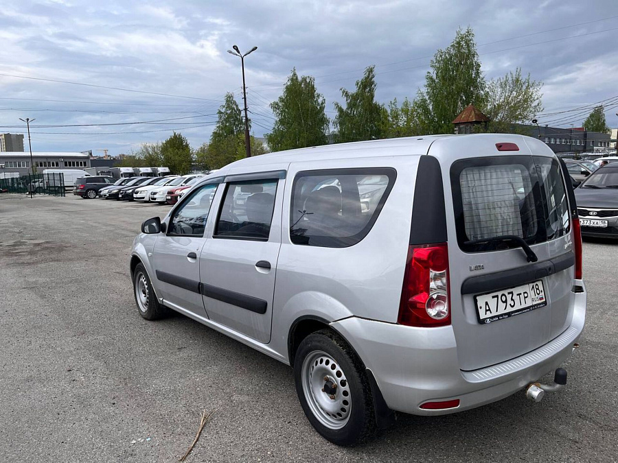 Lada (ВАЗ) Largus, 2015г., передний привод, механика