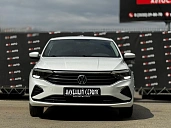 Volkswagen Polo, 2020г., передний привод, автомат