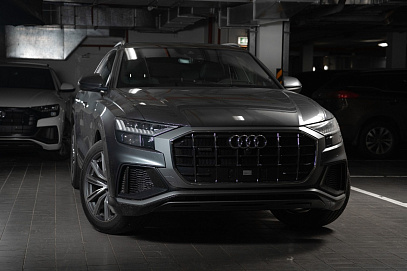 Audi Q8, 2021г, полный привод, автомат