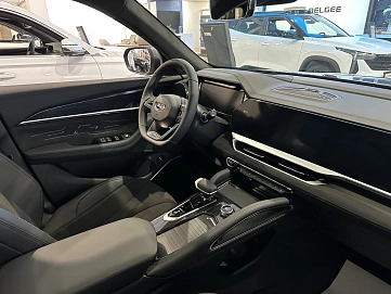 Geely Monjaro, 2024г, полный привод, автомат