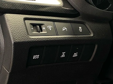 Hyundai Santa Fe, 2014г, передний привод, автомат