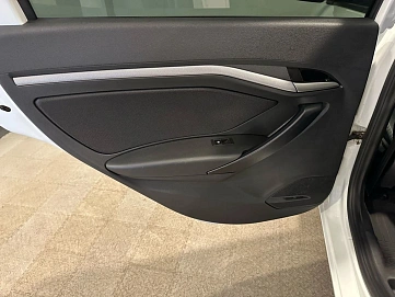 Lada (ВАЗ) Vesta, 2018г, передний привод, механика