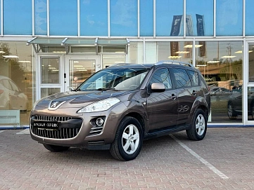 Peugeot 4007, 2011г, полный привод, вариатор