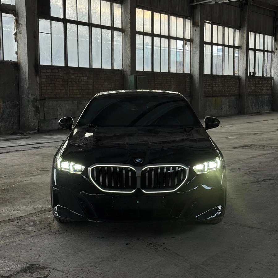 BMW 5 серии, 2025г., полный привод, автомат