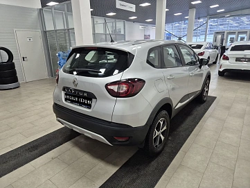 Renault Kaptur, 2017г, передний привод, механика