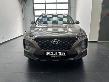 Hyundai Santa Fe, 2019г, полный привод, автомат
