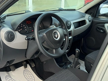 Renault Logan, 2011г, передний привод, механика