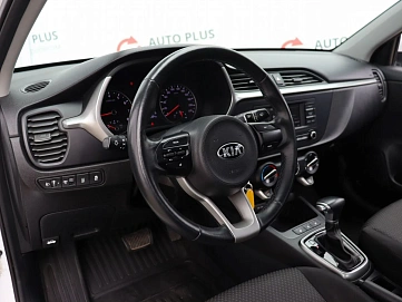 Kia Rio, 2021г, передний привод, автомат