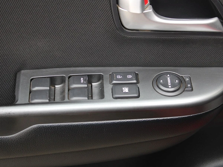 Kia Rio, 2012г., передний привод, механика