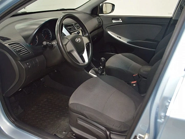 Hyundai Solaris, 2013г, передний привод, механика