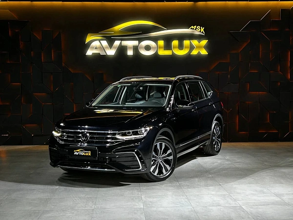 Volkswagen Tiguan, 2023г., полный привод, робот