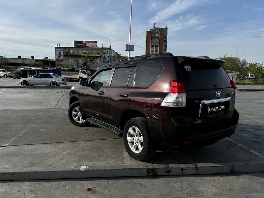 Toyota Land Cruiser Prado, 2010г., полный привод, автомат