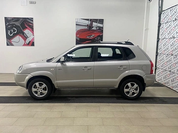 Hyundai Tucson, 2007г, полный привод, механика