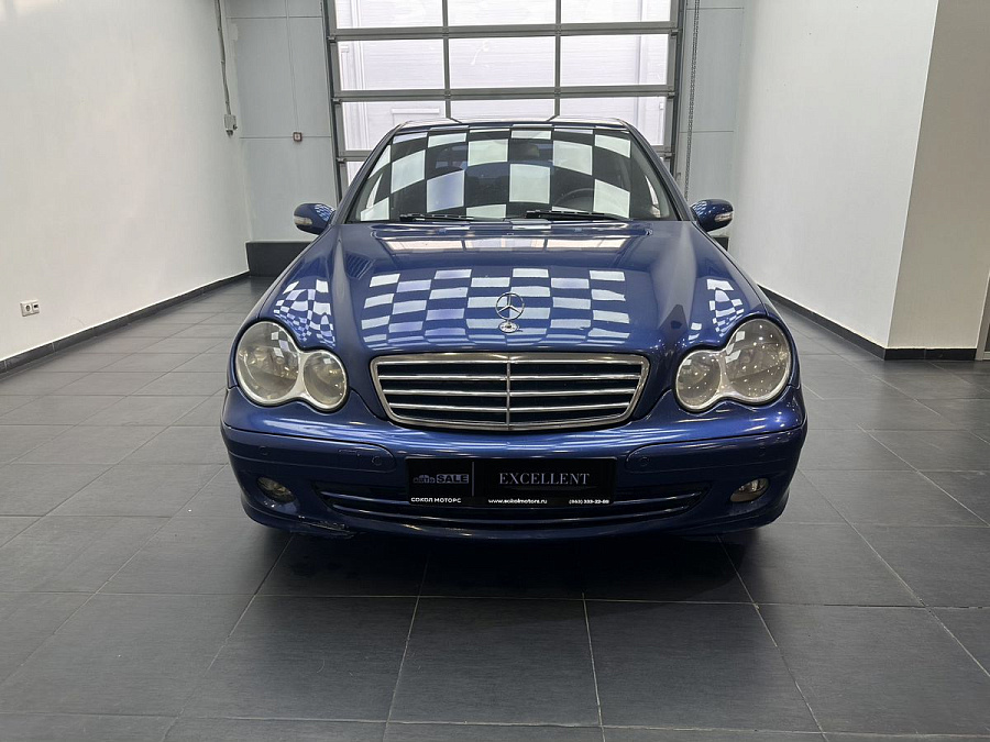 Mercedes-Benz C-Класс, 2005г., задний привод, автомат
