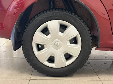 Renault Logan, 2012г, передний привод, механика