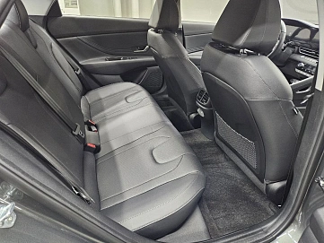 Hyundai Elantra, 2025г, передний привод, вариатор