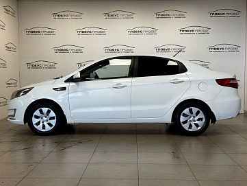 Kia Rio, 2013г., передний привод, механика