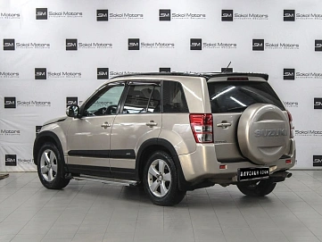 Suzuki Grand Vitara, 2010г, полный привод, автомат