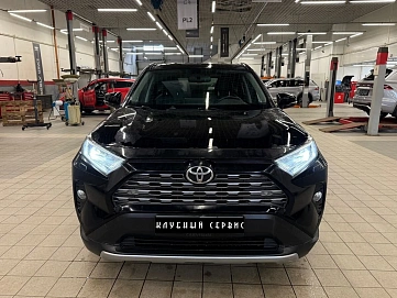 Toyota RAV4, 2021г, полный привод, автомат