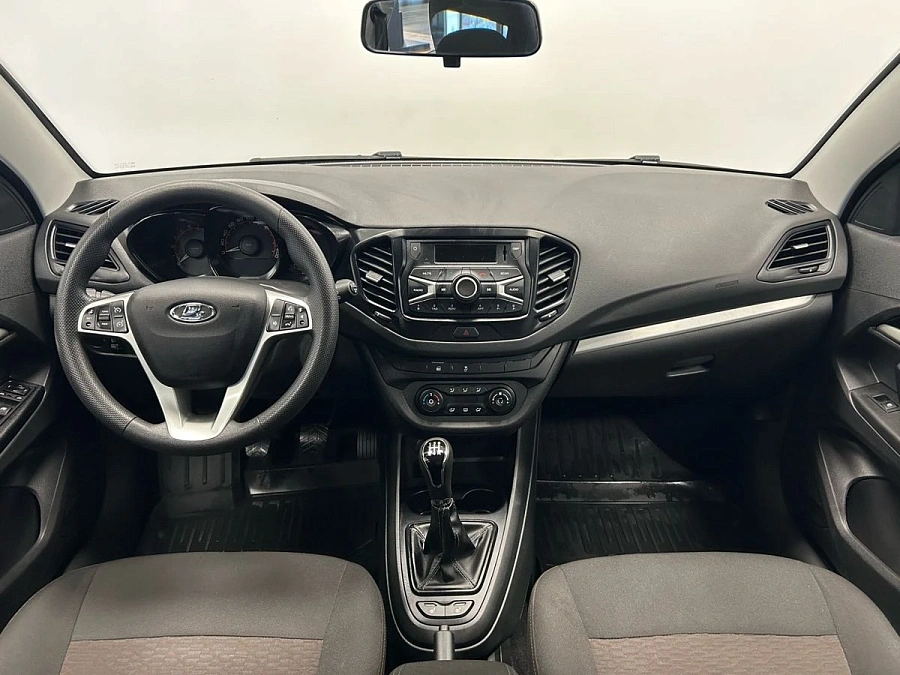 Lada (ВАЗ) Vesta, 2020г., передний привод, механика