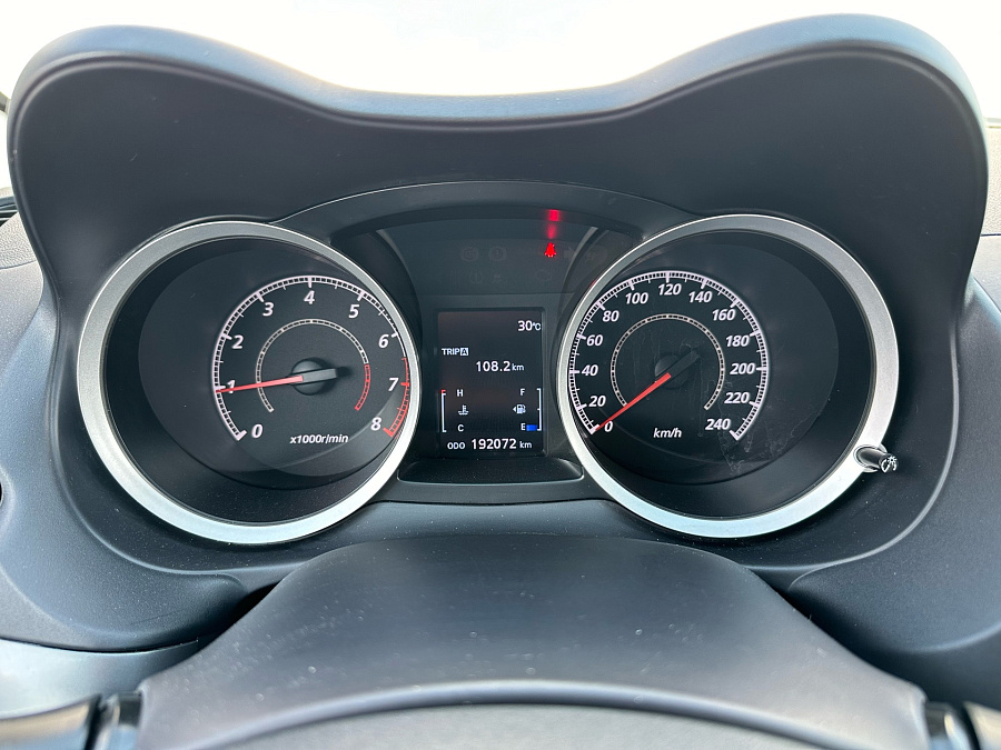 Mitsubishi Lancer, 2011г., передний привод, механика