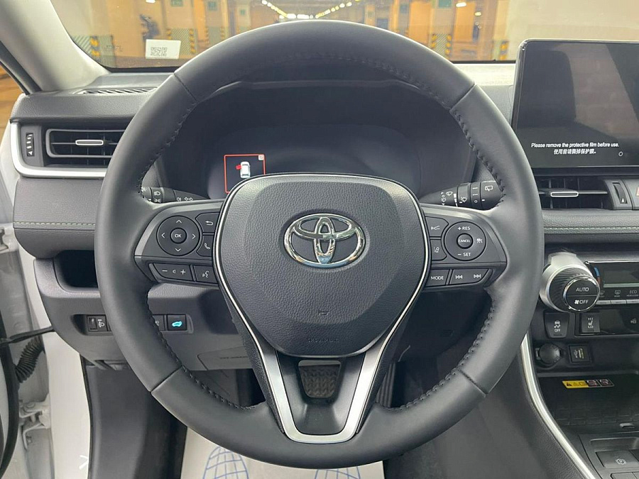 Toyota RAV4, 2025г., полный привод, вариатор