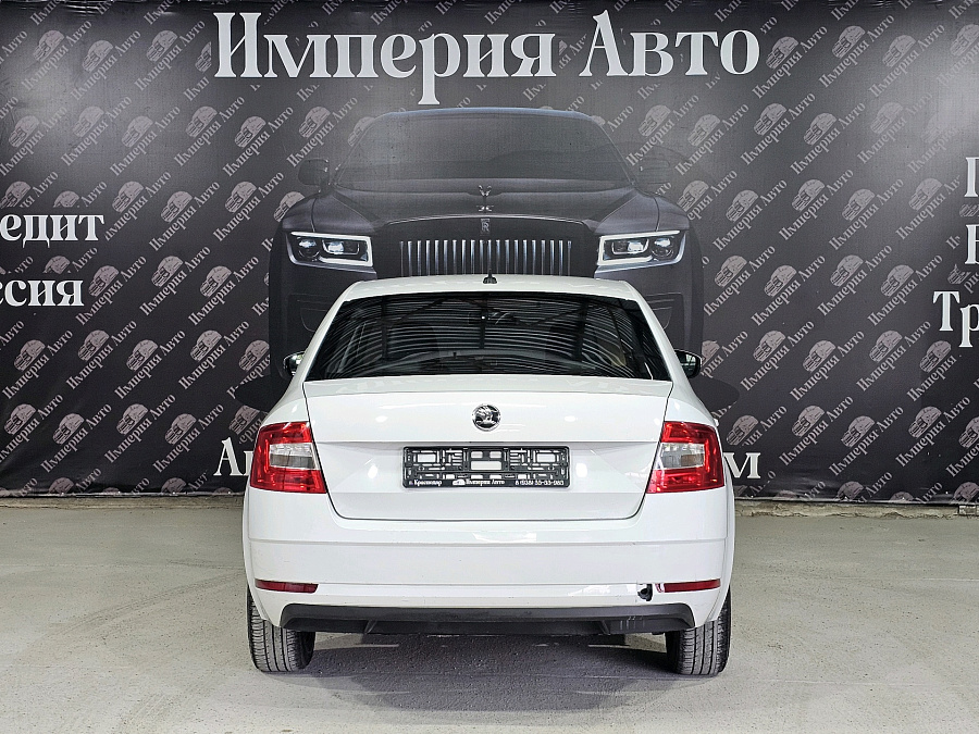 Skoda Octavia, 2018г., передний привод, автомат