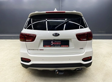 Kia , 2018г., полный привод, автомат