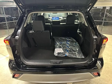 Toyota Highlander, 2025г, полный привод, автомат