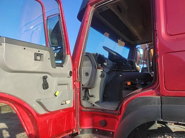 Sinotruk Howo 6X4, 2008г, Задний привод, Механическая