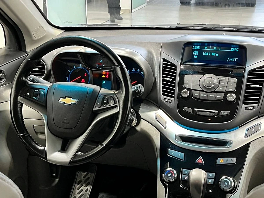 Chevrolet Orlando, 2012г., передний привод, автомат