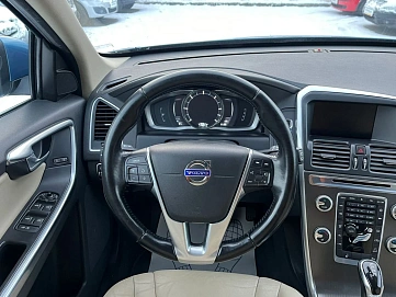 Volvo XC60, 2014г, передний привод, автомат
