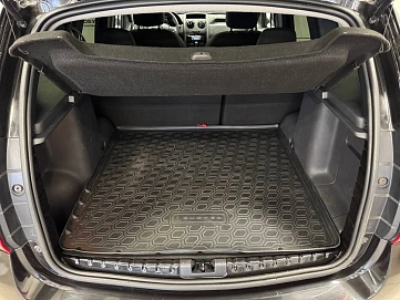 Renault Duster, 2019г, передний привод, механика