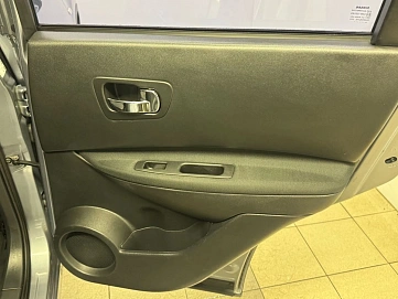 Nissan Qashqai, 2010г, передний привод, механика