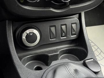 Renault Duster, 2017г, полный привод, механика