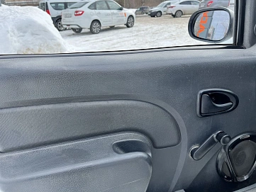 Renault Logan, 2006г, передний привод, механика