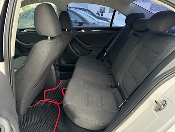 Volkswagen Jetta, 2012г, передний привод, автомат