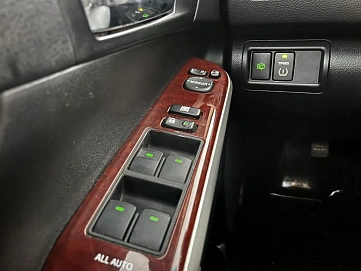 Toyota Camry, 2012г, передний привод, автомат
