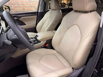 Toyota Highlander, 2025г, полный привод, автомат