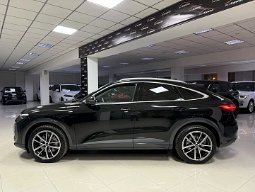 Audi Q5 Sportback, 2025г, полный привод, робот