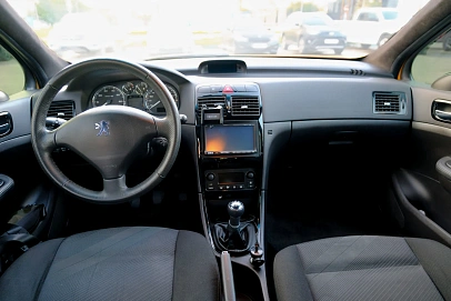 Peugeot 307, 2006г, передний привод, механика